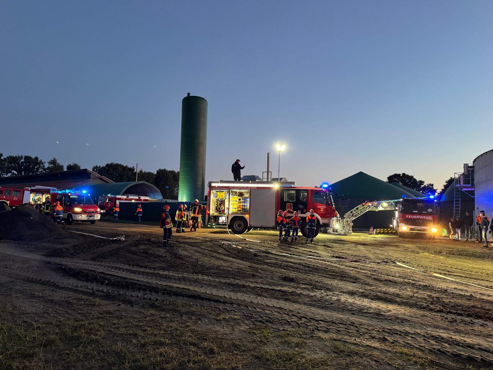 2025 08 24 JF 24 Std Dst02